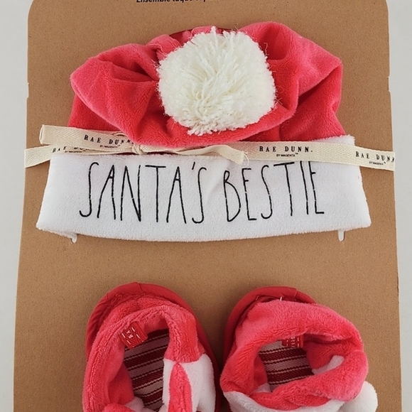 Rae Dunn Baby SANTA'S BESTIE by Magenta Holiday Hat &  Slippers Set I ❤️ Santa - Picture 3 of 8